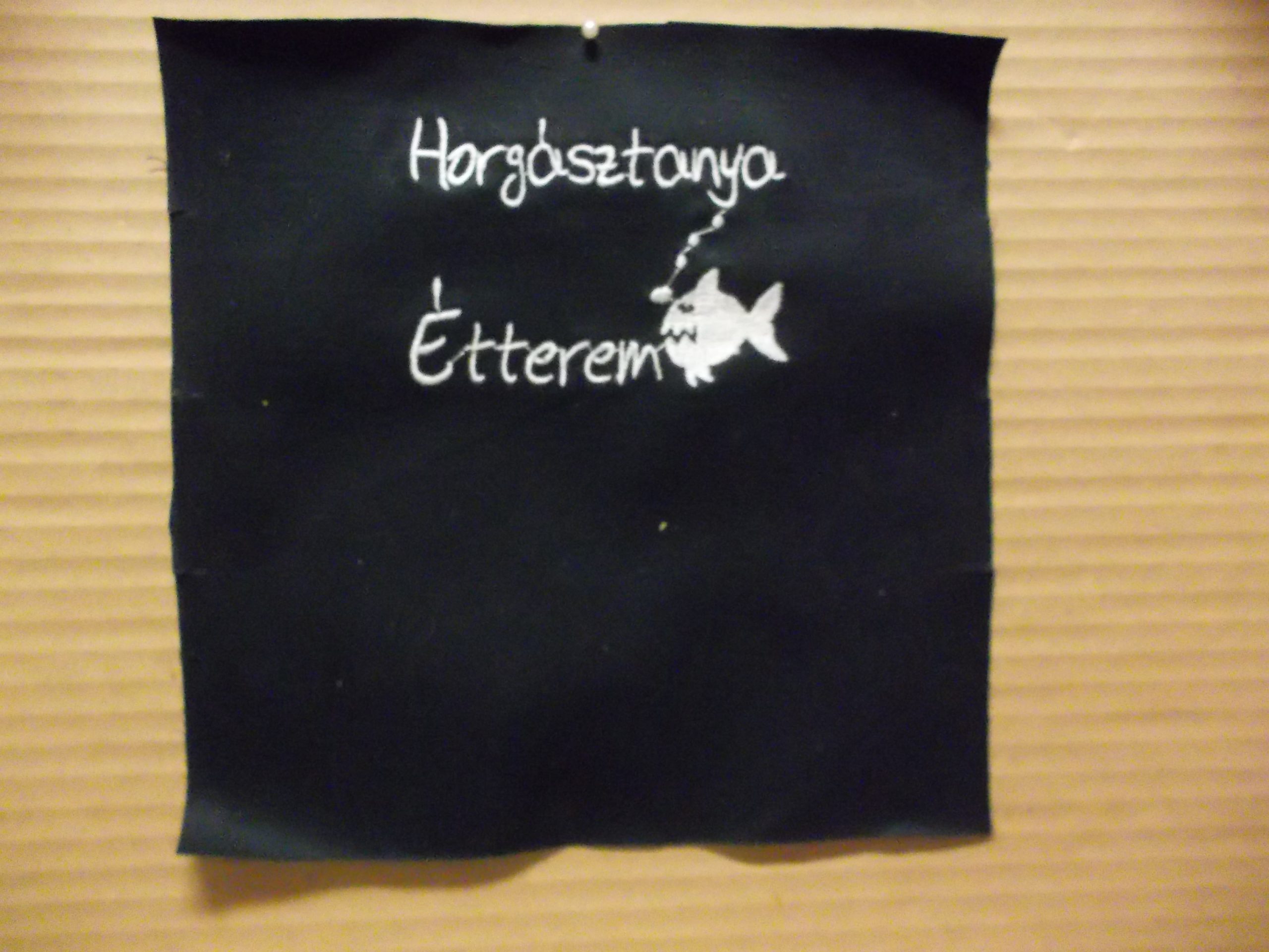 Kedvcsinálónak-céges emblémás maszk: Horgásztanya Étterem