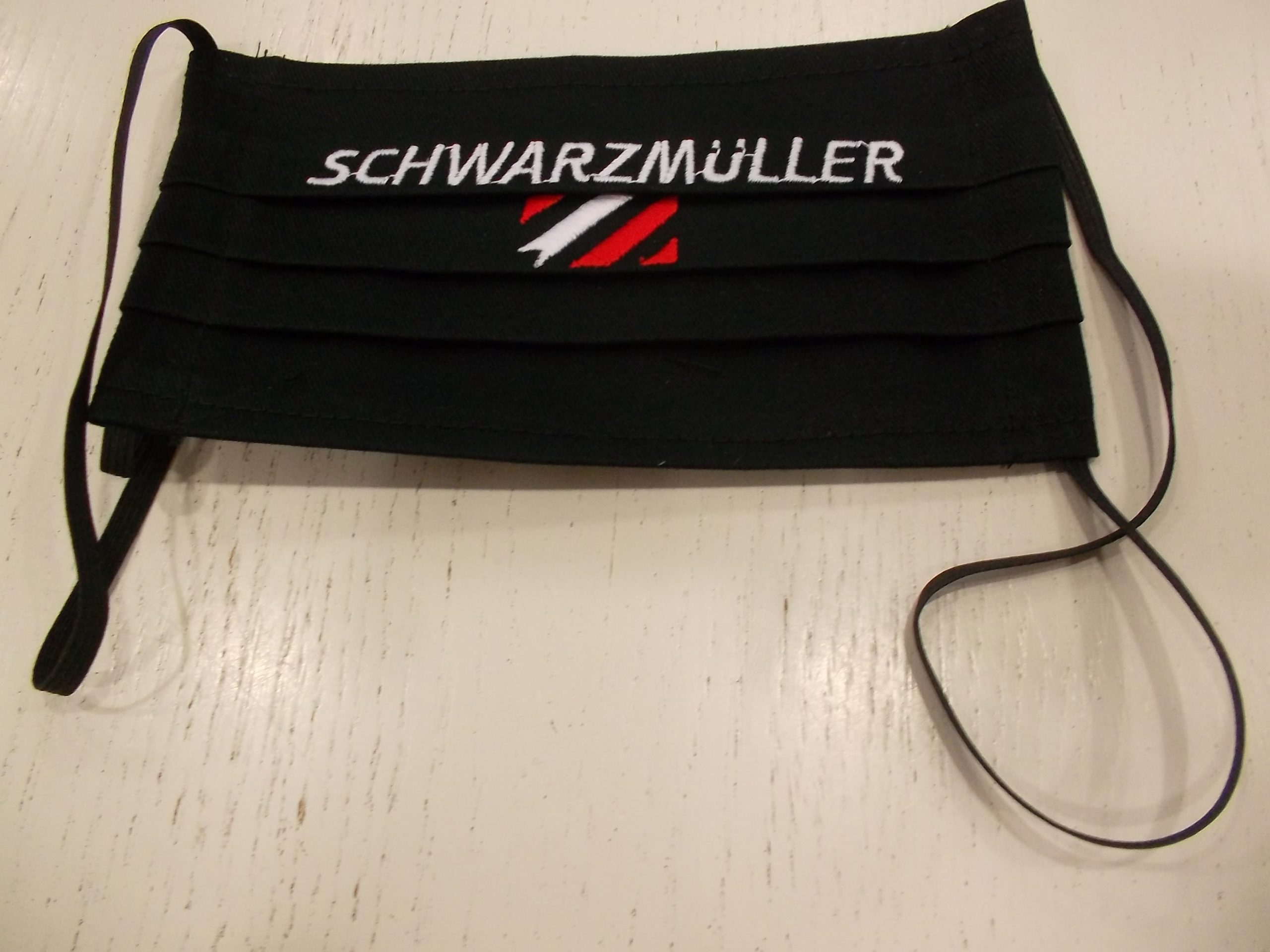 1 db SCHWARZMÜLLER mintájú, piros, pamut arcmaszk - Image 5